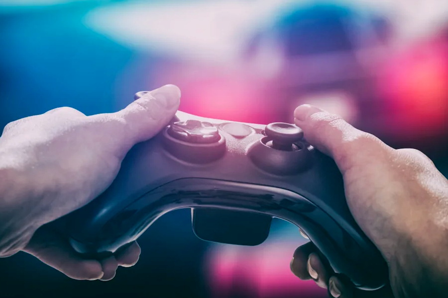 27 Ways To Make Money Playing Video Games